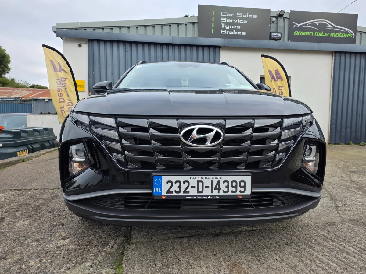 2023 HYUNDAI TUCSON EXECUTIVE * 1.6 PLUG-IN HYBRID - Image 2