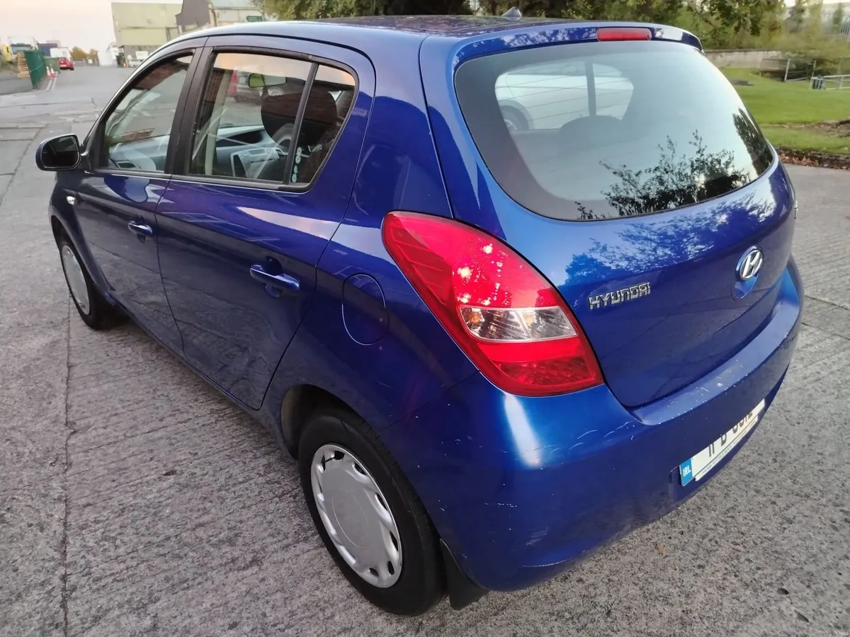 Hyundai i20 2011 1.2 - Image 2