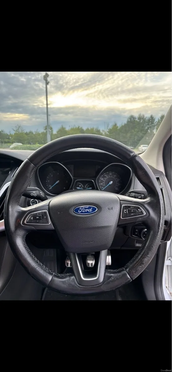 2015 Ford Focus Zetec S 1.5 tdci - Image 6