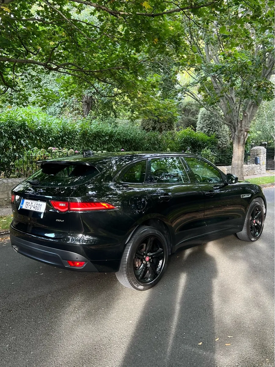 Jaguar F-pace R SPORT HIGH SPEC (NCT+Low mileage) - Image 6