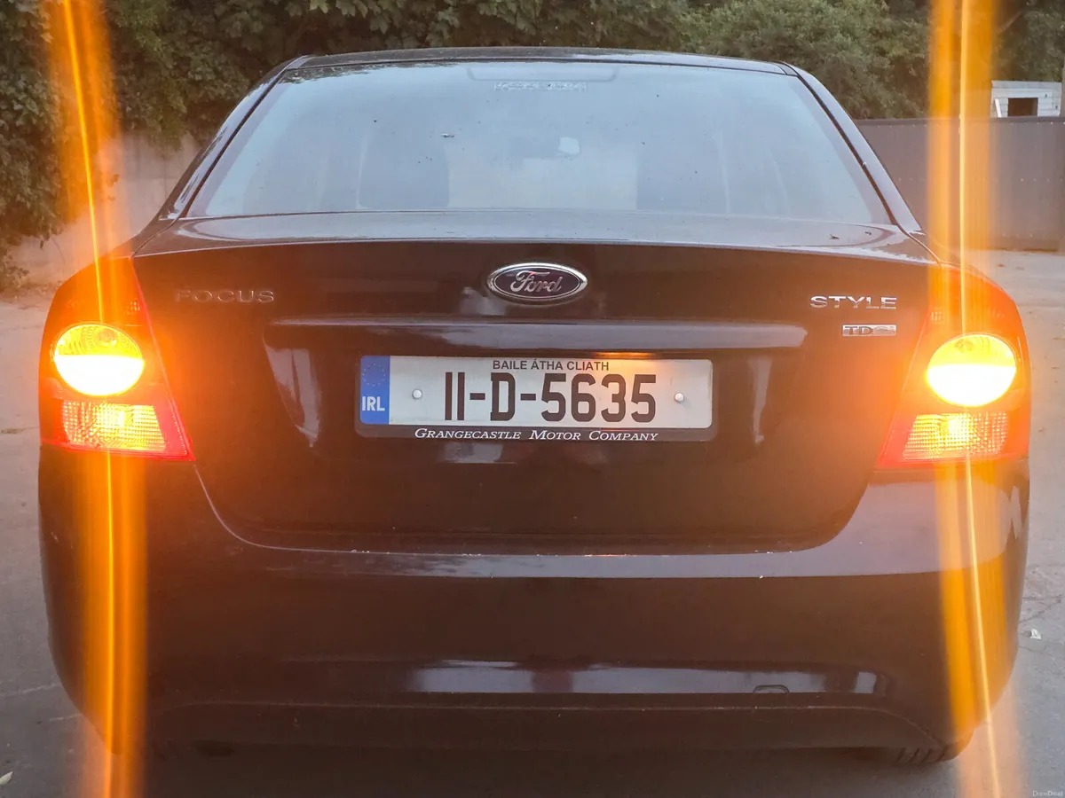 Ford Focus 2011 diesel ⛽️  low miles. Taxed €1333 - Image 2