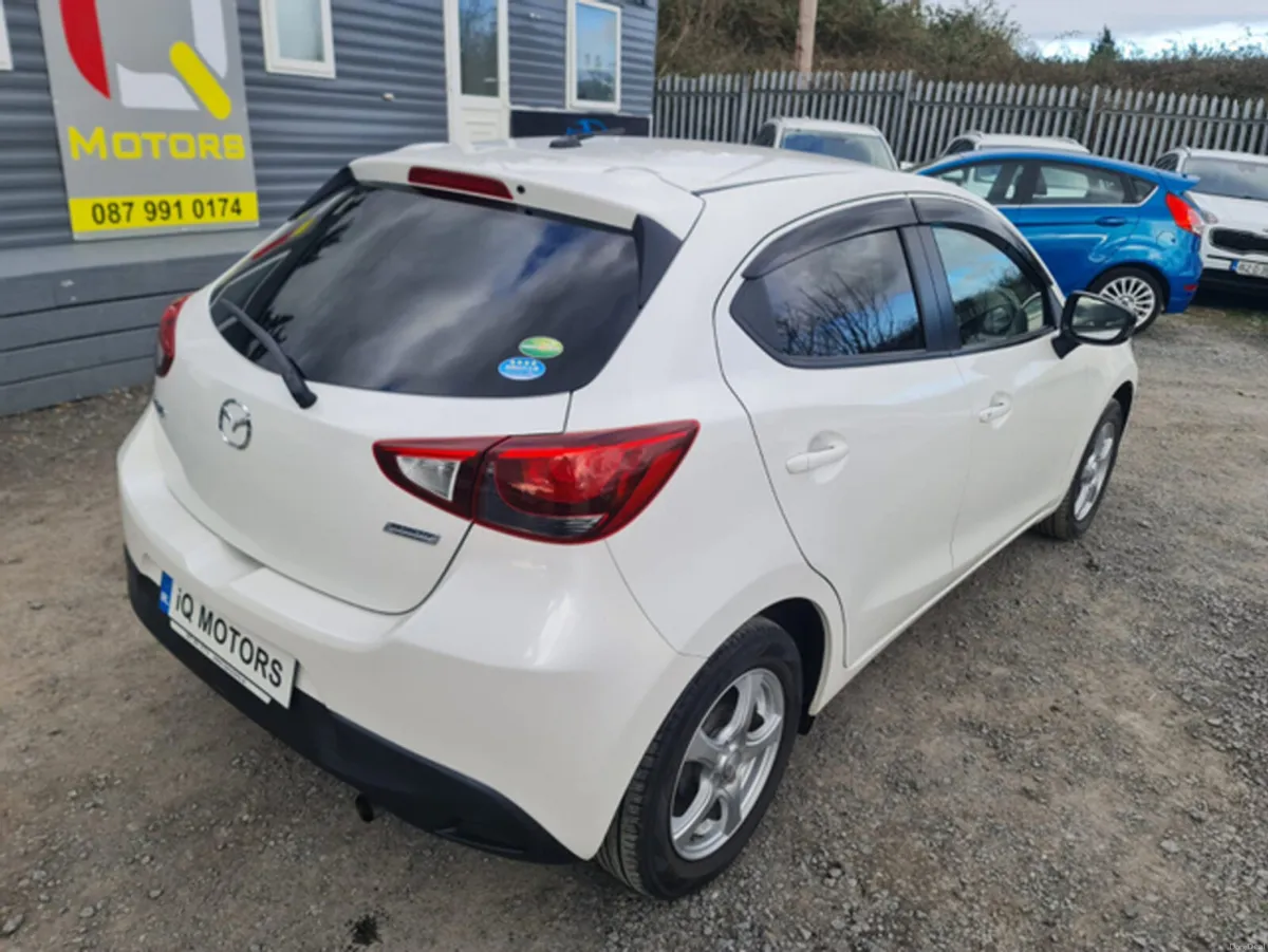 Mazda Demio 1.3L Petrol Automatic (6194) - Image 4