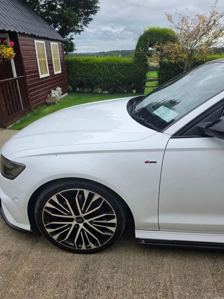 2017 Audi A6 - Image 2
