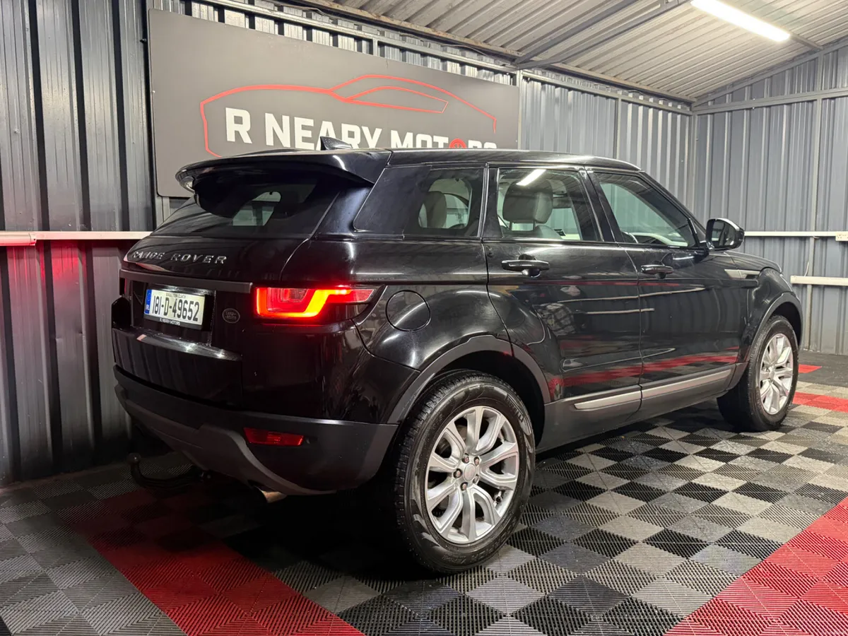 2018 Land Rover Range Rover Evoque Diesel Manual - Image 3