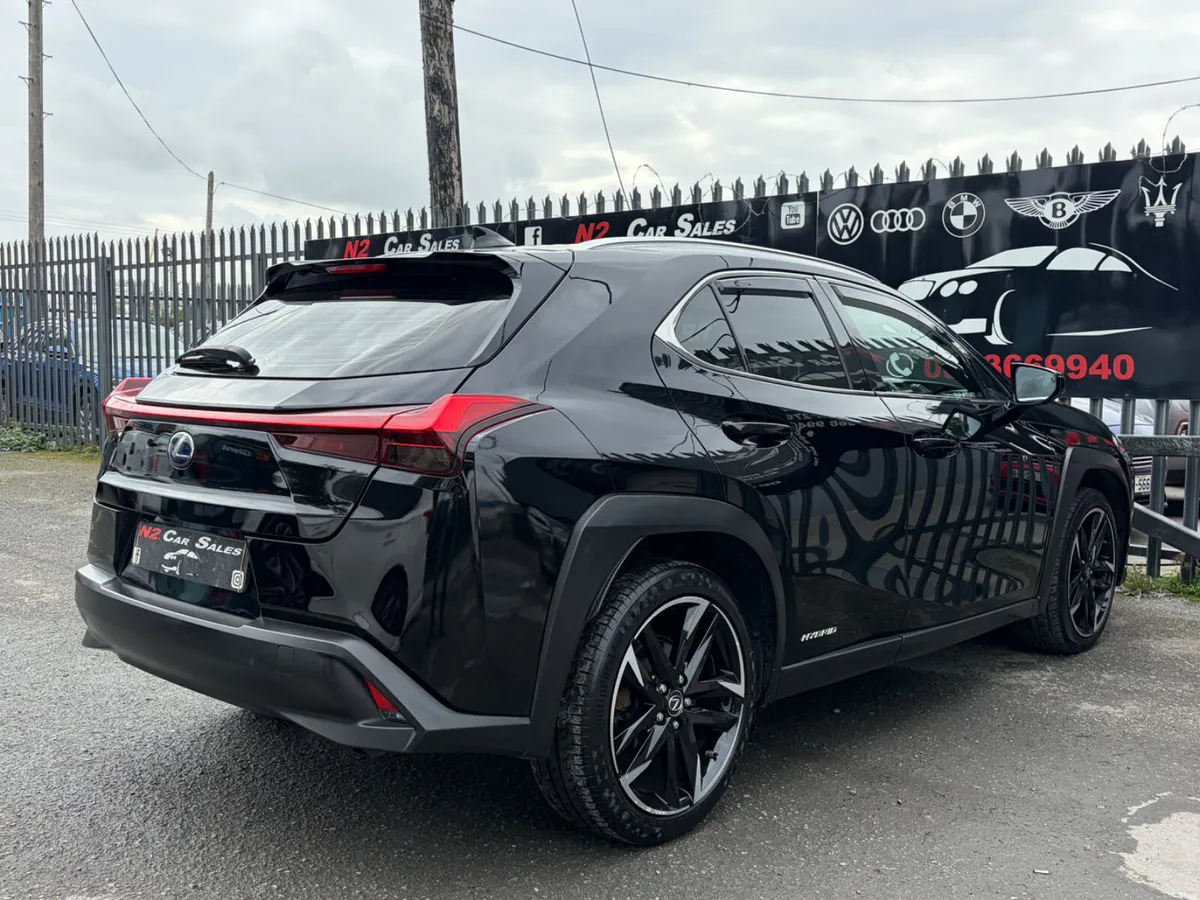 192 Lexus UX 2.0 Hybrid Auto, NEW NCT, VERY CLEAN - Image 6