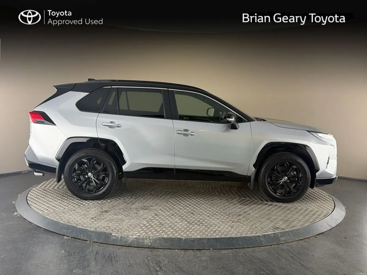 Toyota RAV4 RAV4 HYBRID SPORT - Image 3