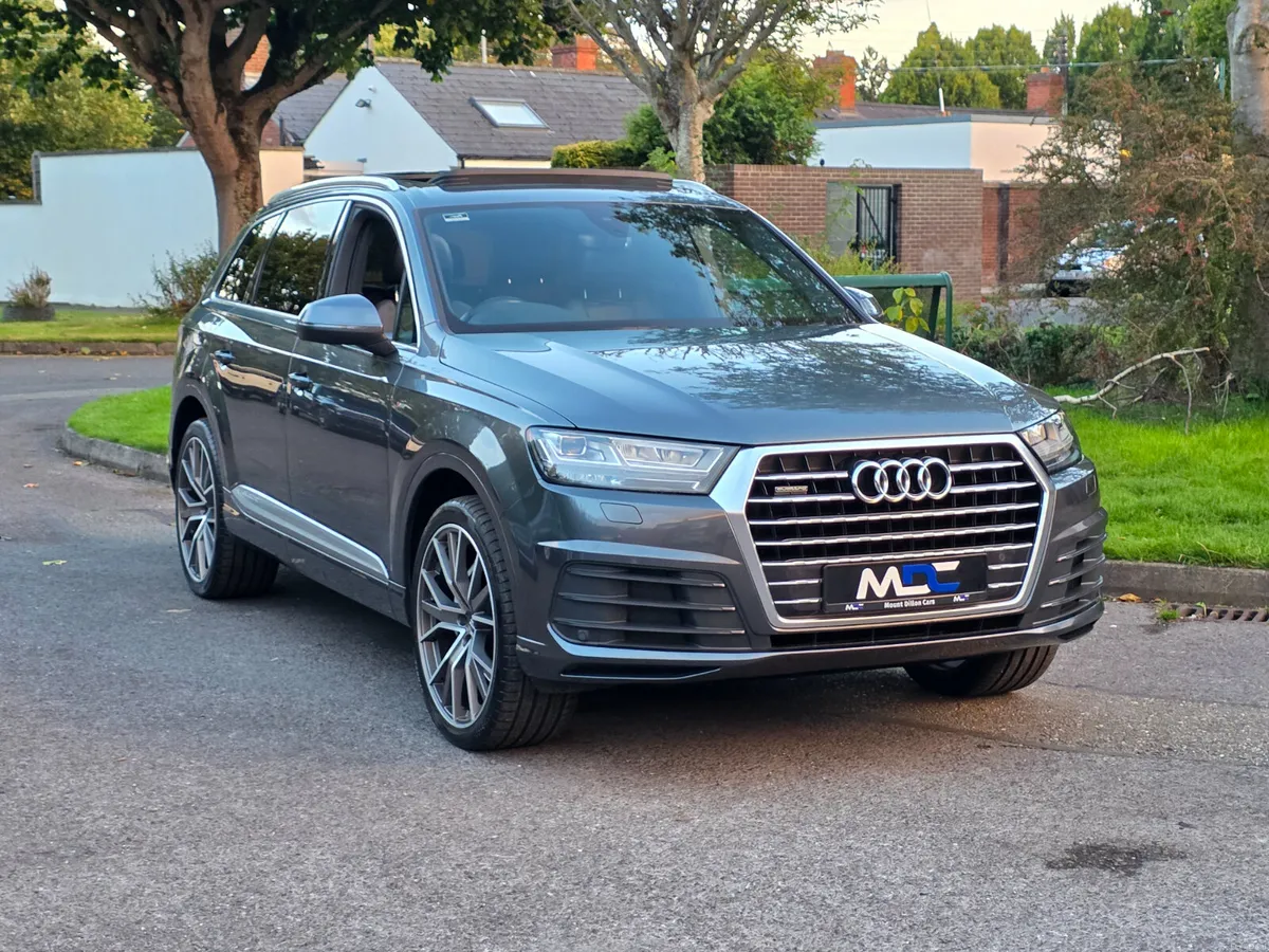 Audi Q7 S-Line **Pan Roof** Quattro 2016 - Image 2