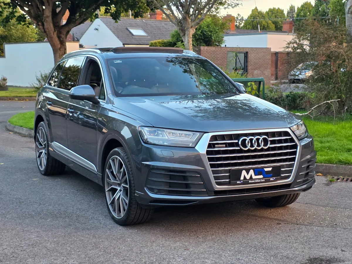 Audi Q7 S-Line **Pan Roof** Quattro 2016 - Image 3