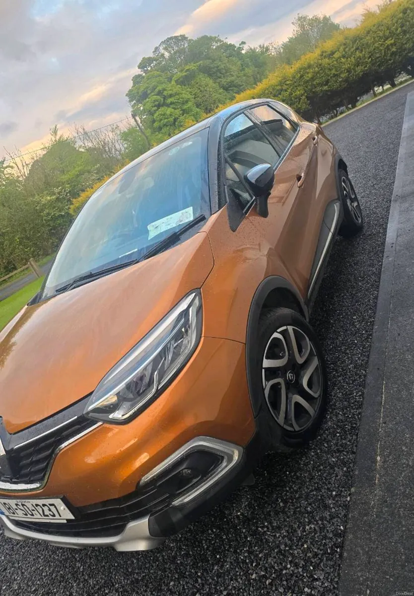 Renault Captur 1.5l Diesel - Low Mileage - Image 1
