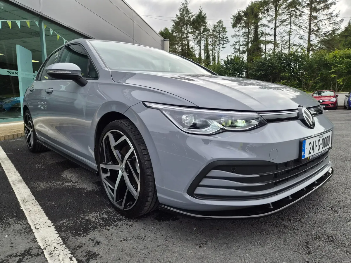 Volkswagen Golf 2.0L Diesel Auto - Image 2