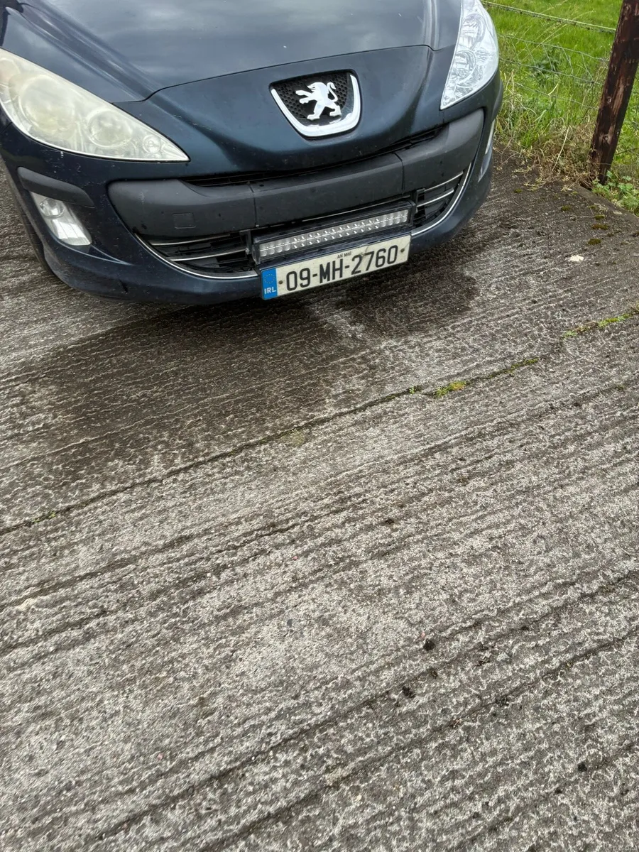 Peugeot - Image 1