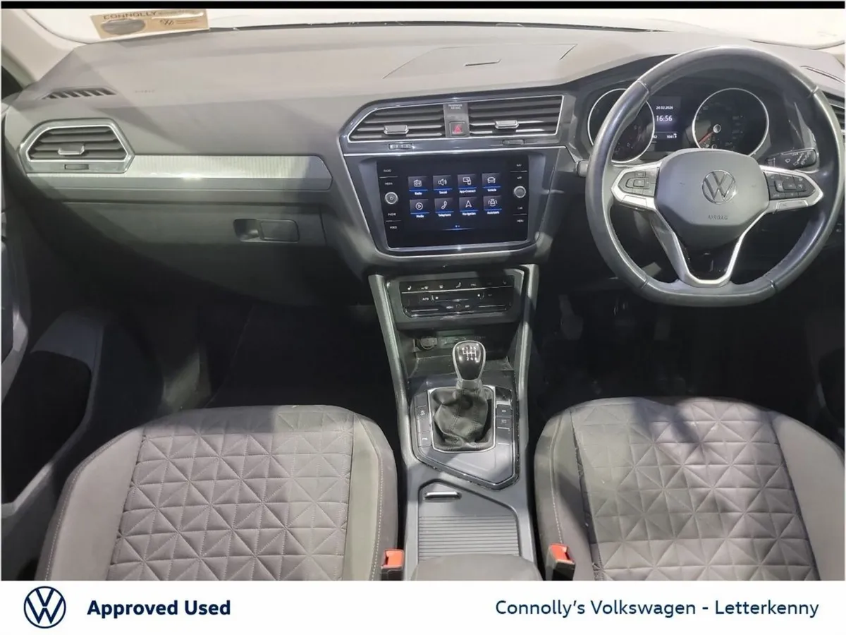 Volkswagen Tiguan 2.0 TDI M/T *Heated Seats* - Image 2