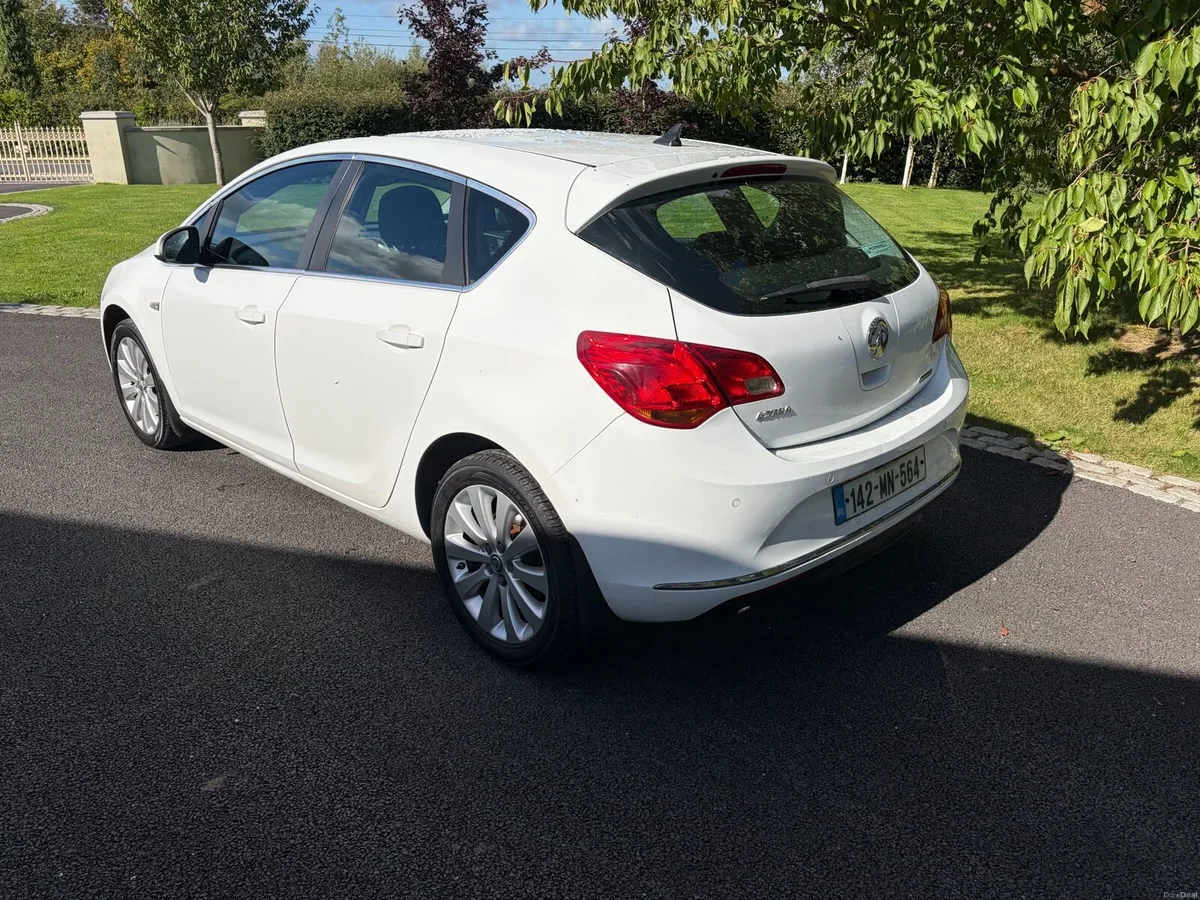 Astra 2014 1.4 low mileage. - Image 4