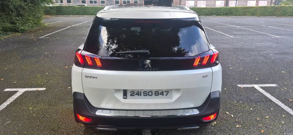 Peugeot 5008 1.2 GT 7 SEATER - Image 5