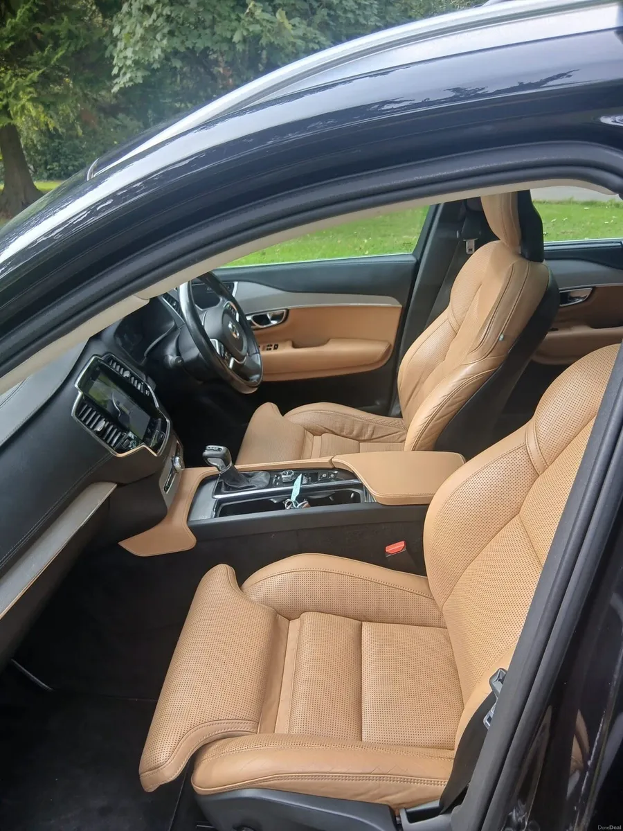 Volvo XC90 D5 2016 - Image 6