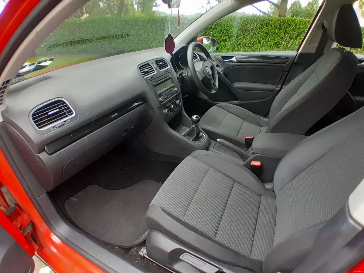 2010 Volkswagen Golf  diesel nct 10/26 tax.10,26 - Image 4