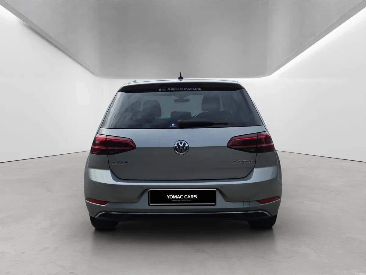 VOLKSWAGEN GOLF 2.0 TDI AUTO - LOW MILEAGE - Image 4