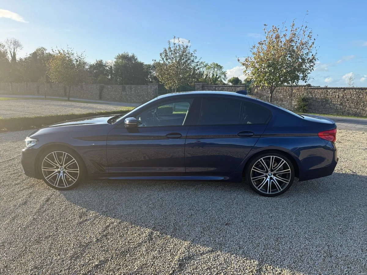 BMW g30 530d msport - Image 4
