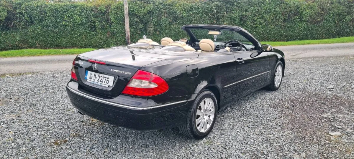 2010 mercedes clk convertible - Image 4