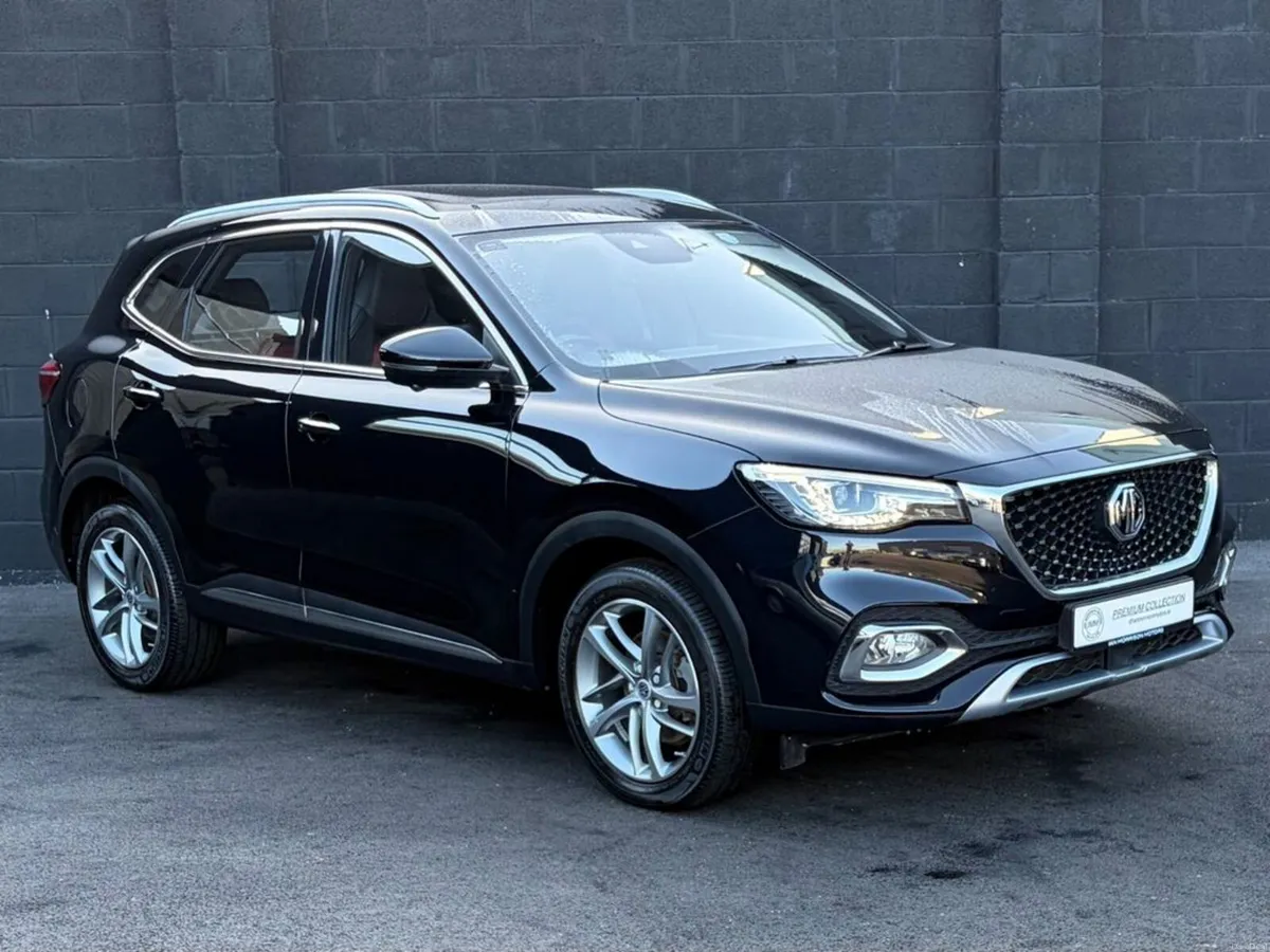 MG HS PHEV Exclusive 5DR Auto - Image 1