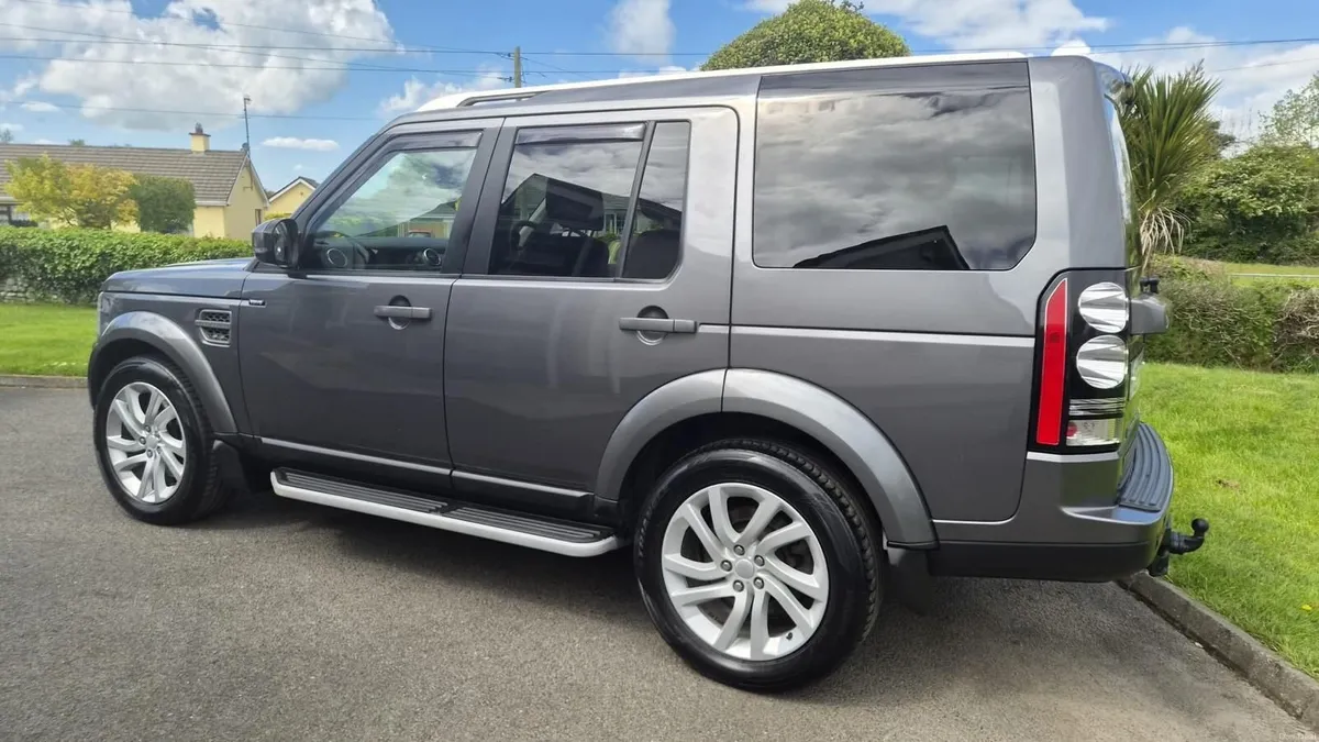 Land Rover Discovery 2015 - Image 4