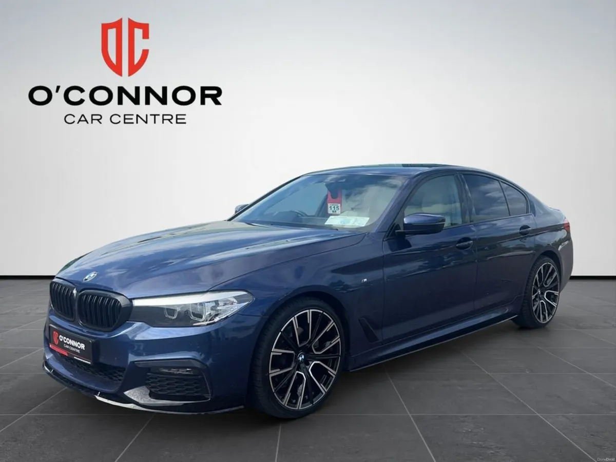 BMW 5-Series Navy suit, M Sport attitude — busines - Image 1