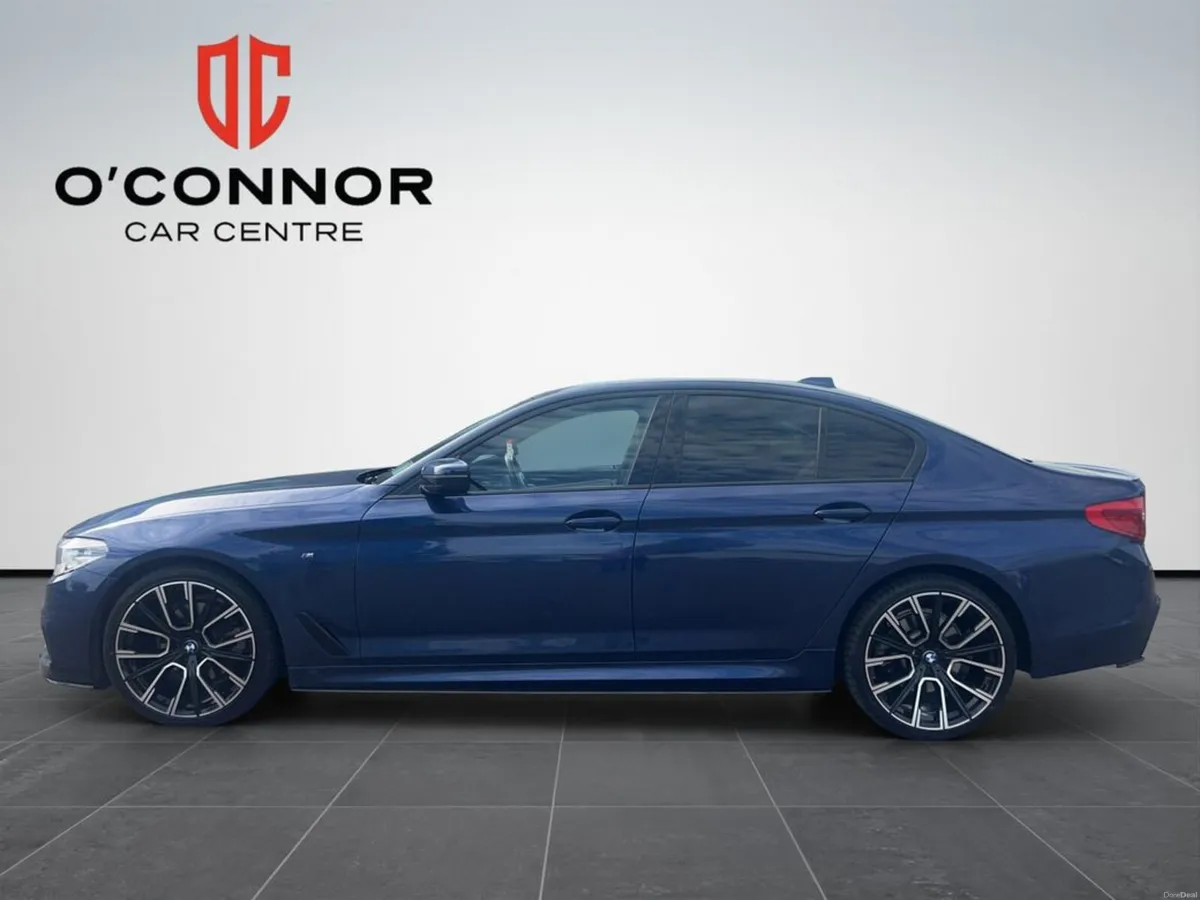 BMW 5-Series Navy suit, M Sport attitude — busines - Image 3
