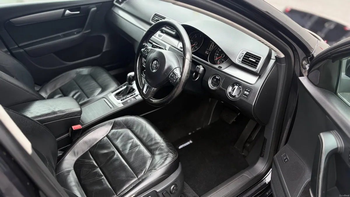 2011 VW Passat 2.0 TDI BlueMotion - Image 6