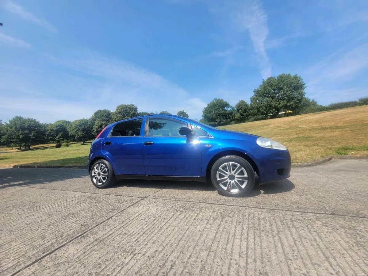 Fiat Grand Punto 1.2 Petrol - Image 2