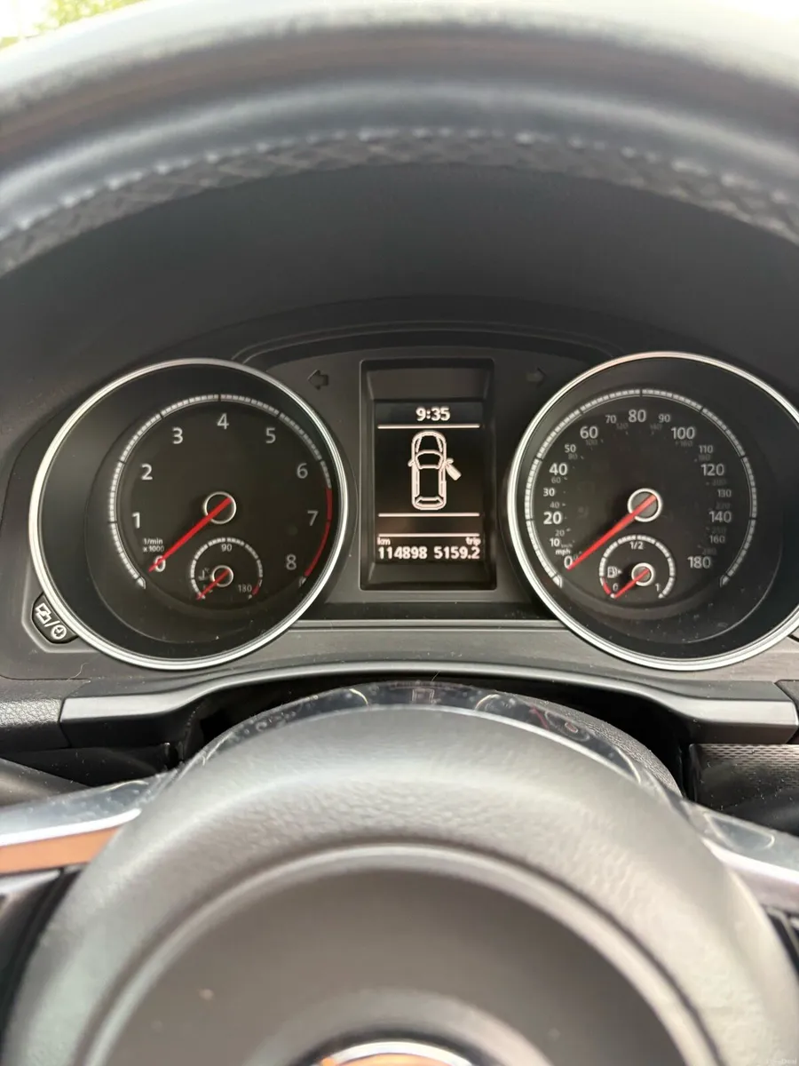 Volkswagen Scirroco TSI 2015 - Image 4