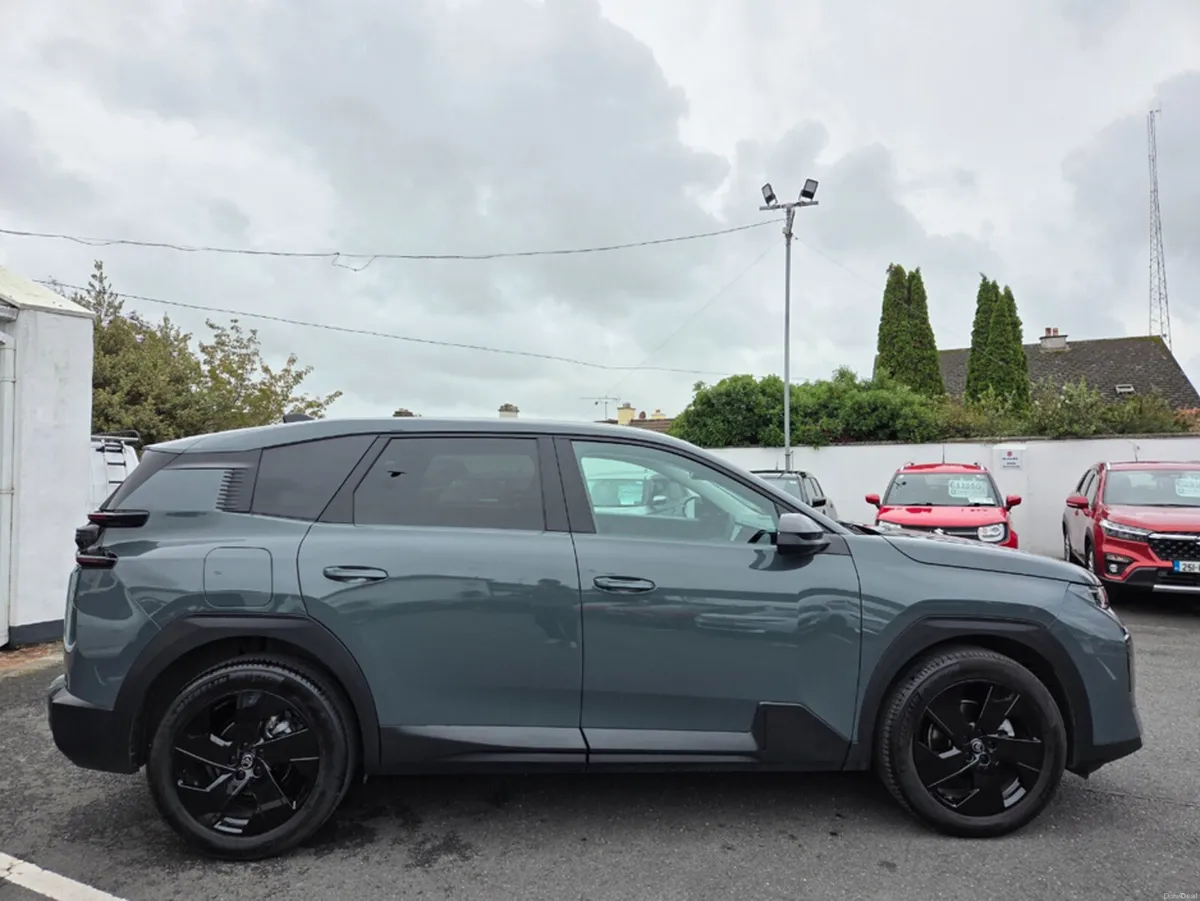 Citroen C5 Aircross PLUS MHEV 136 EDCT - Image 2