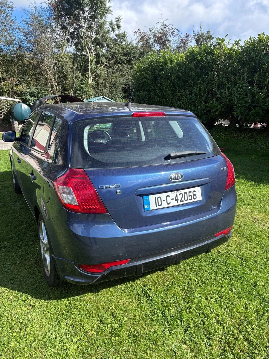 Kia Cee'd 2010 1.6 diesel - Image 3