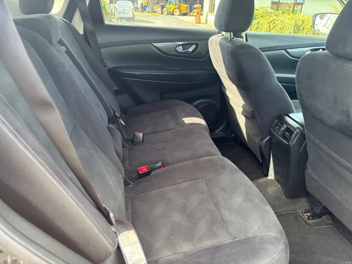 Nissan X-Trail 2016 7 seater - Image 6