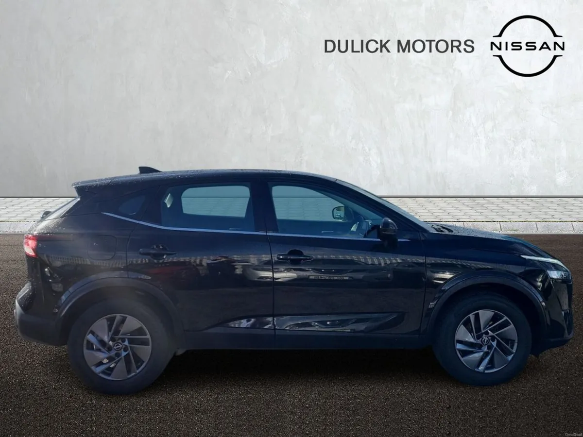 Nissan Qashqai 1.3 PET MILD HYBRID SV - Image 3