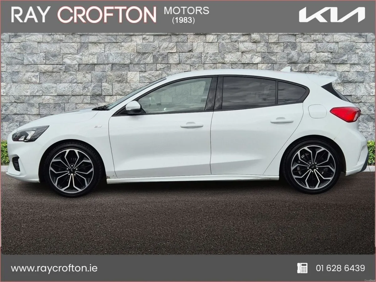 Ford Focus 1.5 TDCi 120PS ST-Line Powershift - Image 5