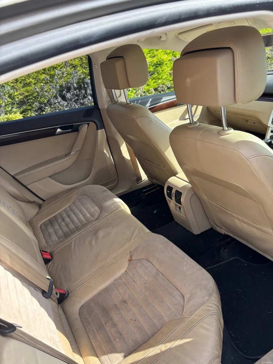 2012 VW Passat - Image 3