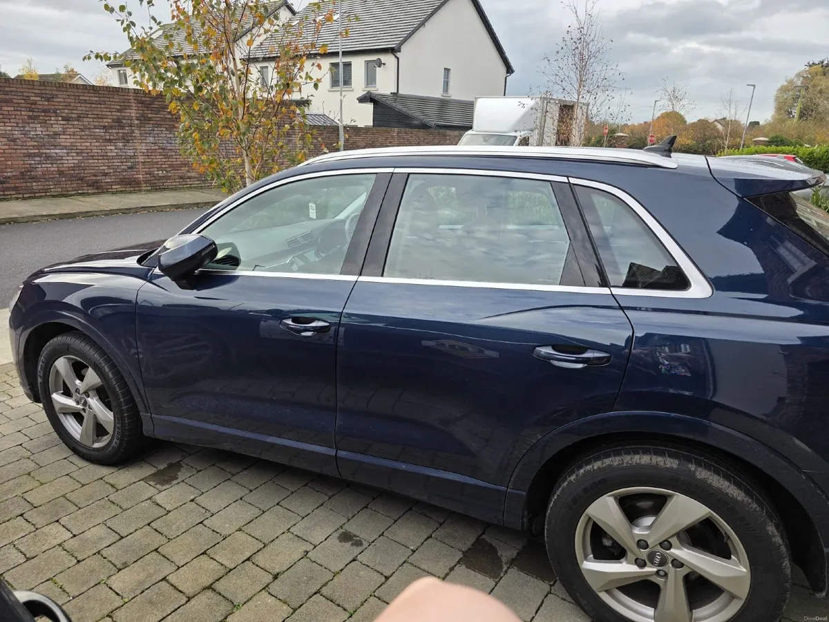 Audi Q3 202 Quattro 35 TDI - Image 5