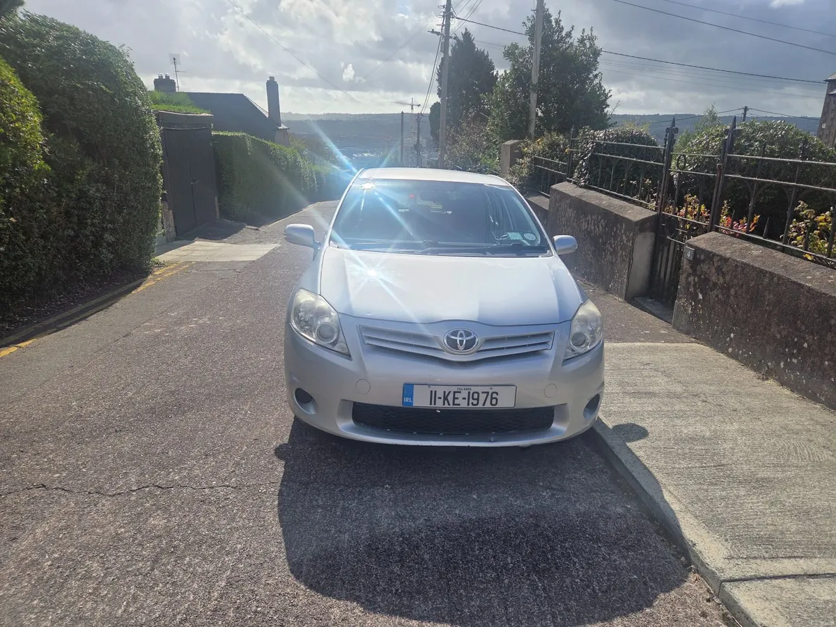 Toyota Auris 2011 - Image 5