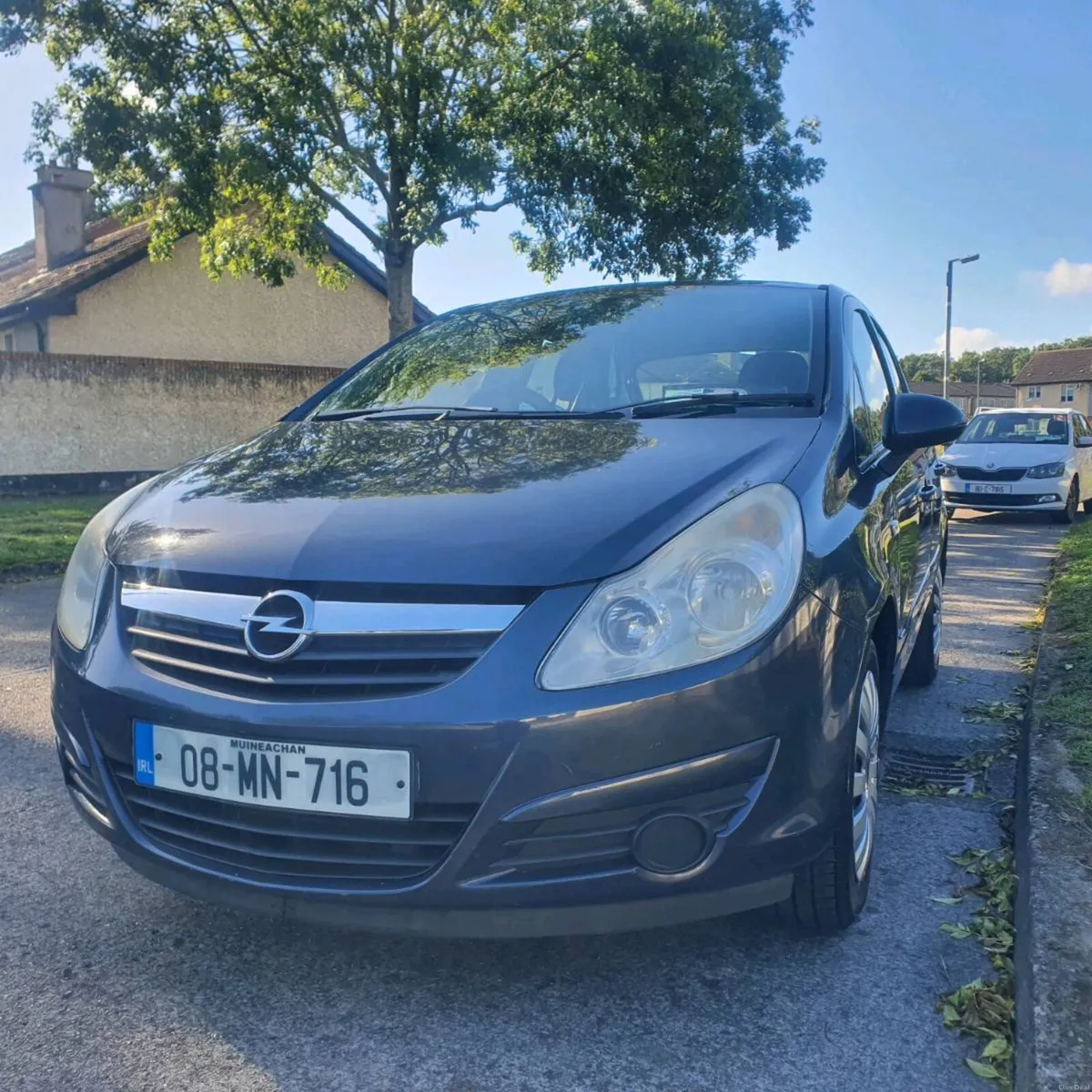 Opel corsa nct 11/1/27 taxed 06/27 - Image 2