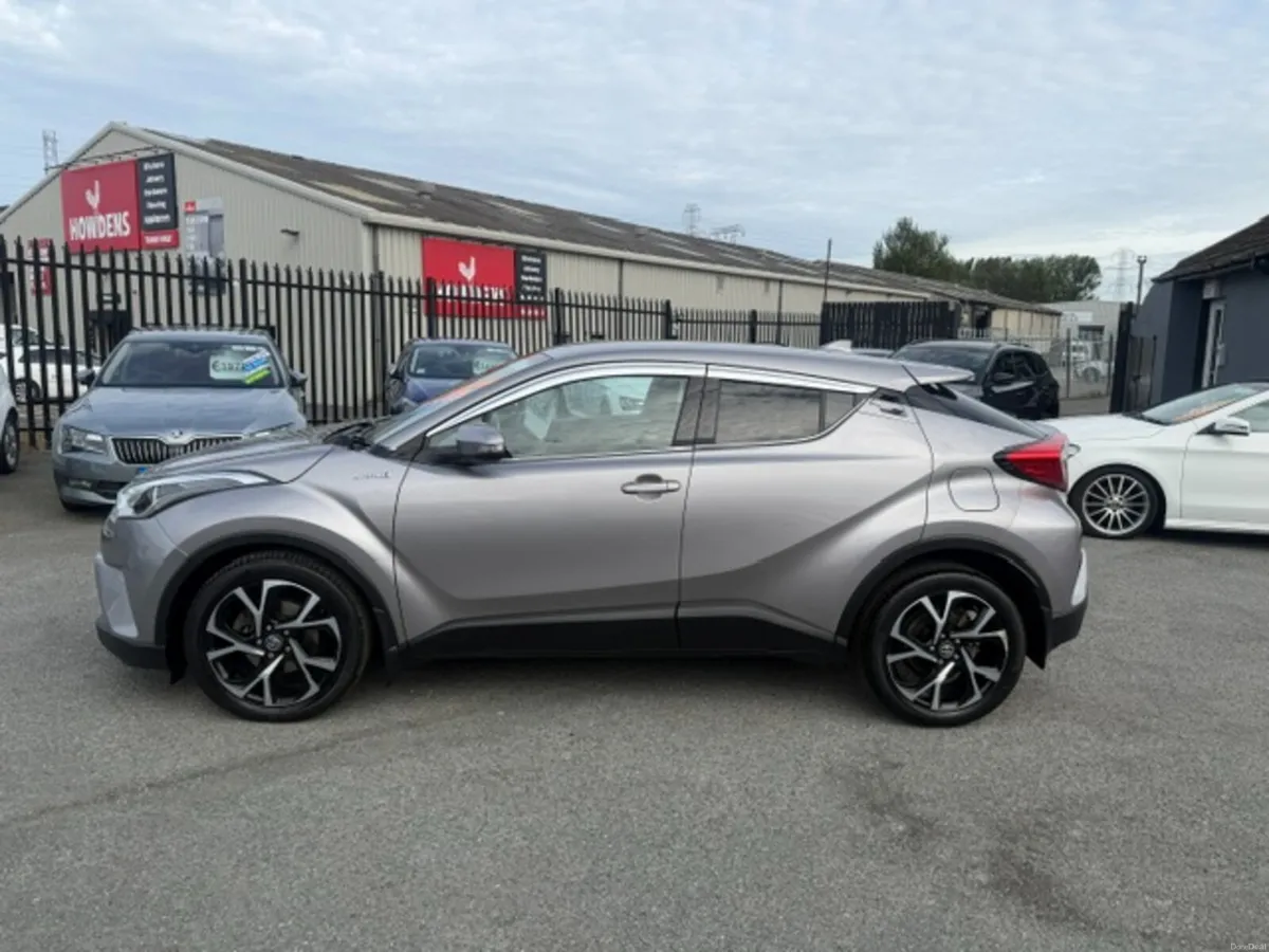 Toyota C-HR 2019 HYBRID SPORT 4DR AUTO - Image 5