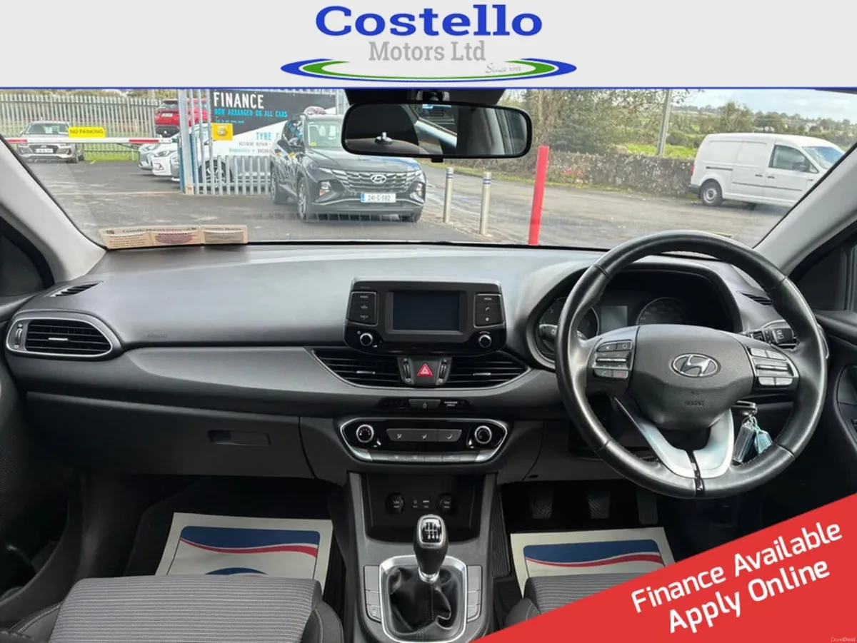 Hyundai i30 2019 Tourer Deluxe - Image 2