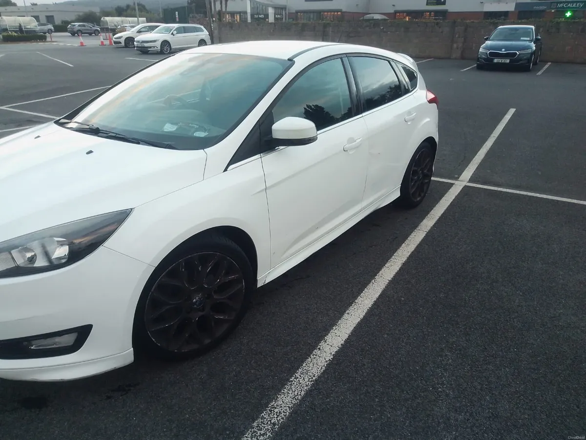 Ford Focus - Image 5