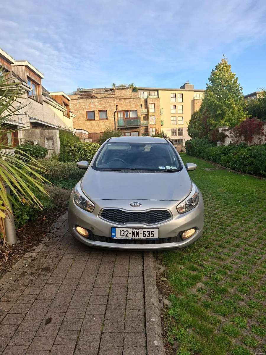 Kia Ceed 2013 - Image 6