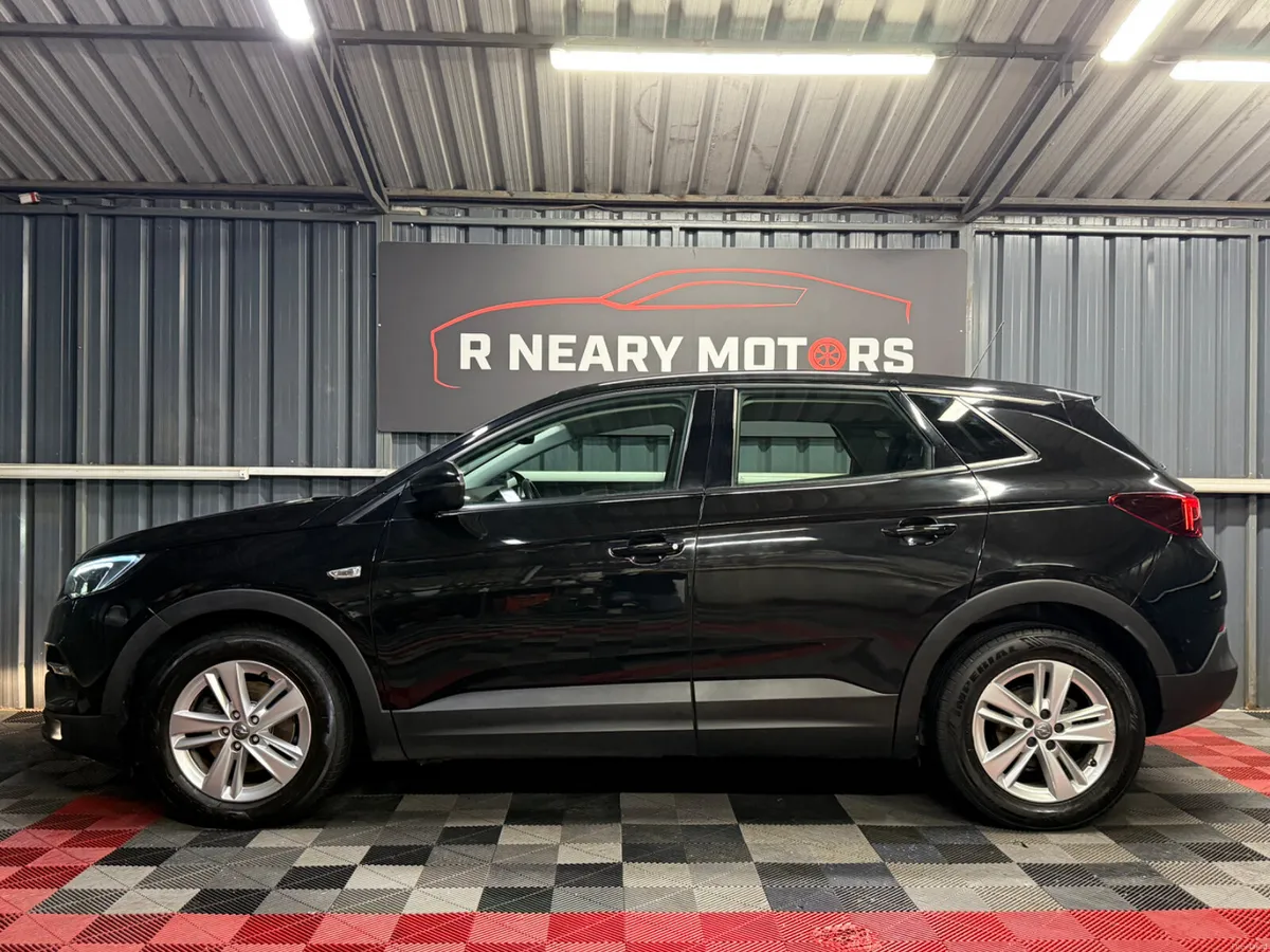 2019 192 Opel Grandland X SC 1.2i 130PS 6 Speed - Image 5