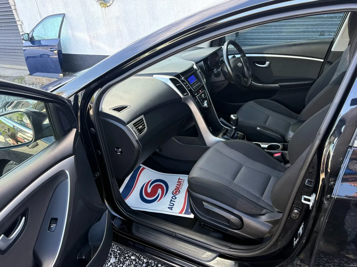Hyundai i30. 2015 1.6 diesel - Image 2