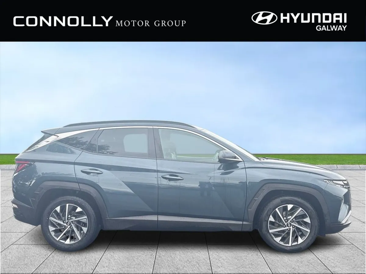 Hyundai Tucson 2WD Executive Plus 4.9% - Image 3