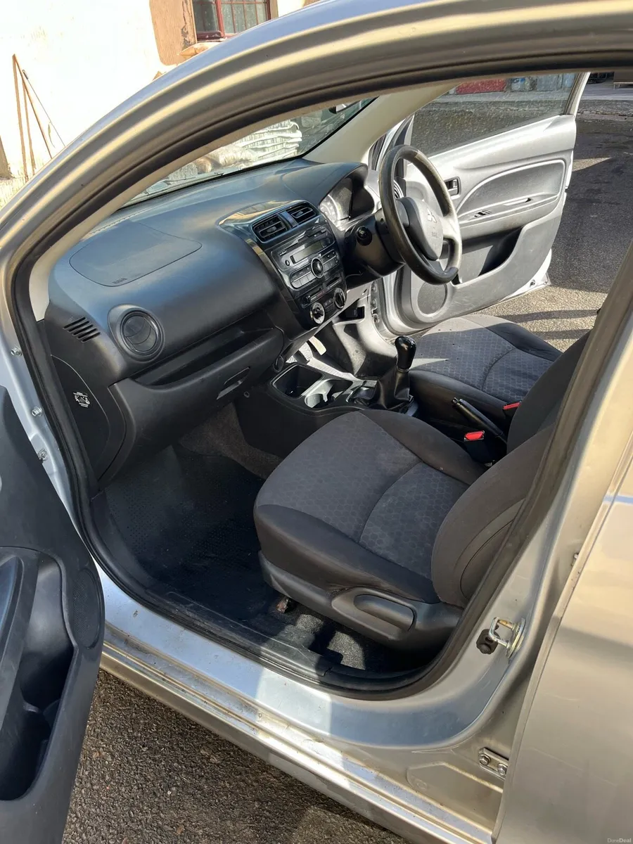 Mitsubishi Spacestar - Image 5