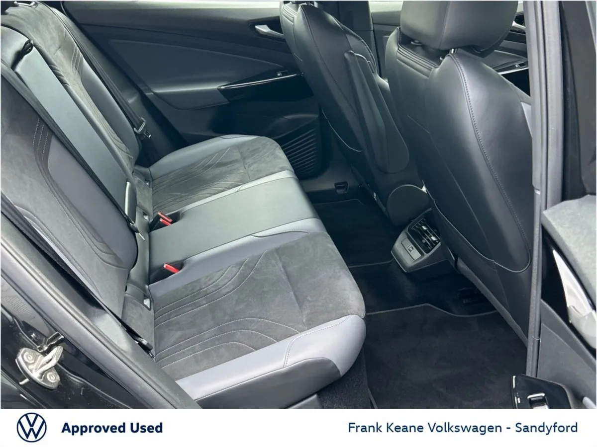 Volkswagen ID.4 LIFE 52kWh 148HP @Frank Keane Volk - Image 6