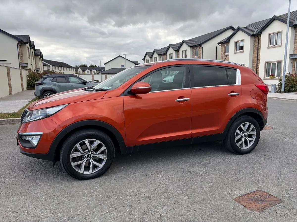 2014 Kia Sportage - Image 2