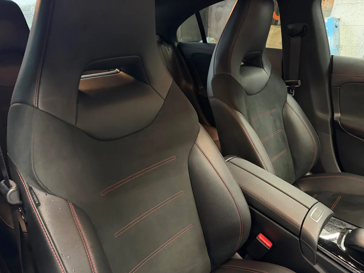 Mercedes-Benz CLA A180D AMG LINE - Image 5